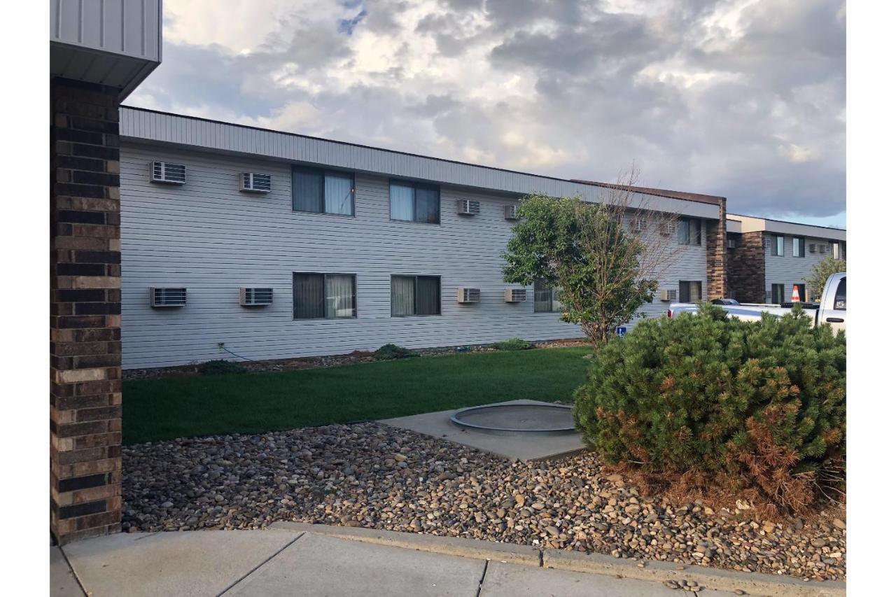 Oyo Hotel Glendive - Yellowstone River Dış mekan fotoğraf