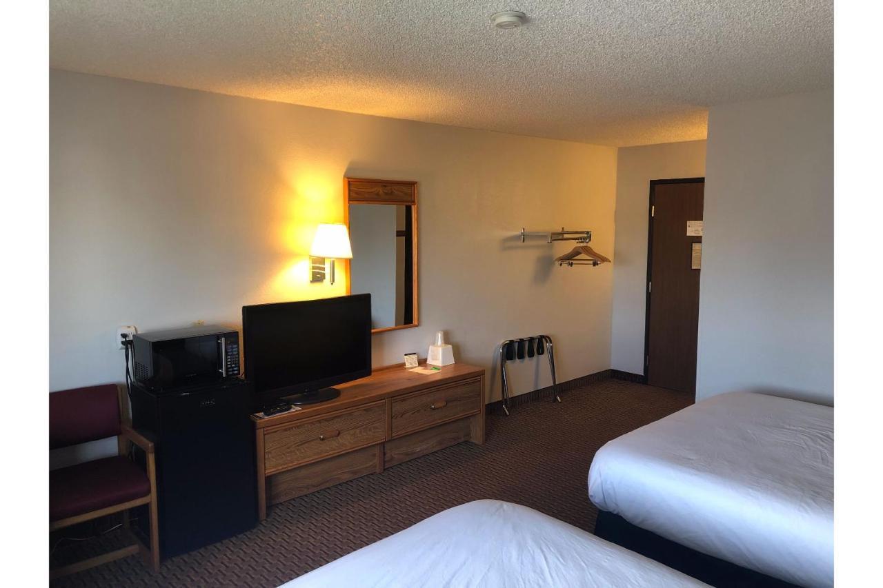 Oyo Hotel Glendive - Yellowstone River Dış mekan fotoğraf