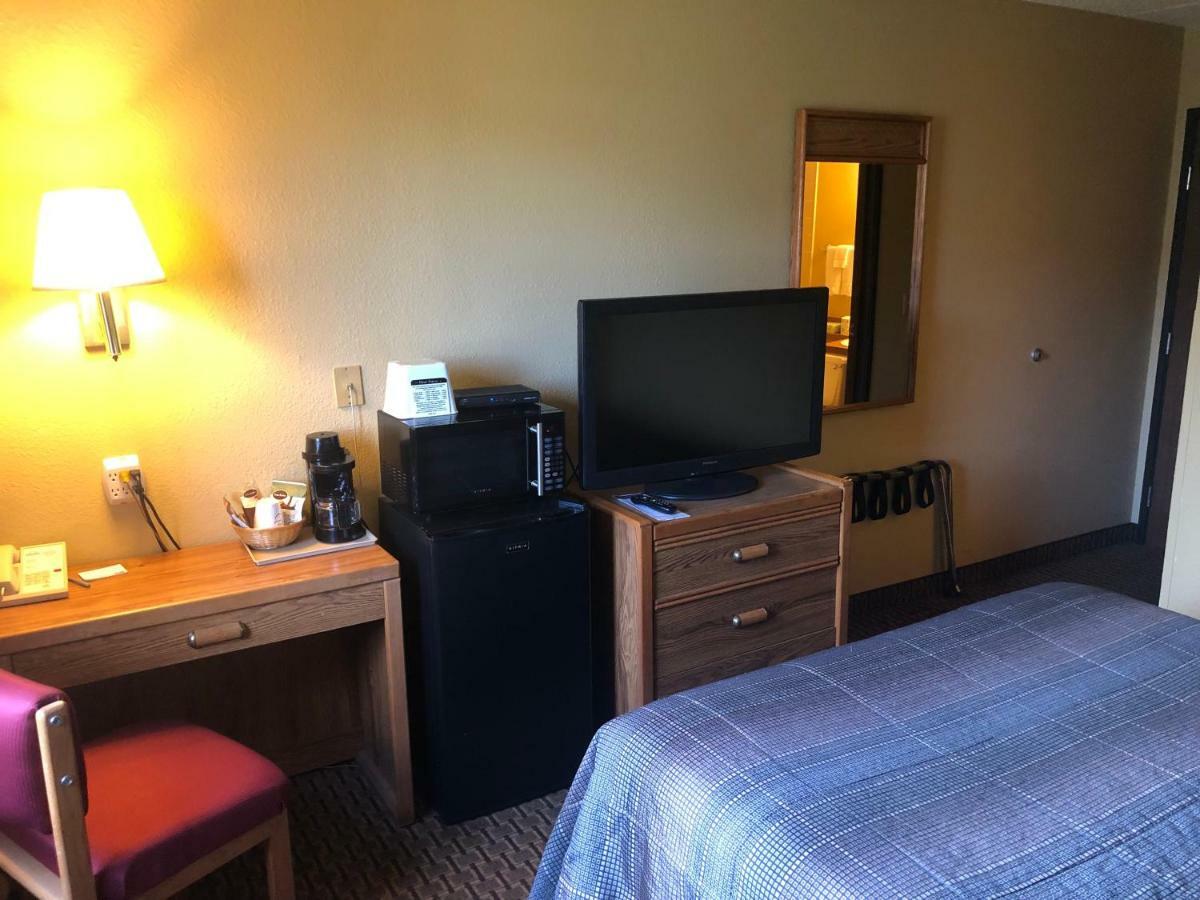 Oyo Hotel Glendive - Yellowstone River Dış mekan fotoğraf